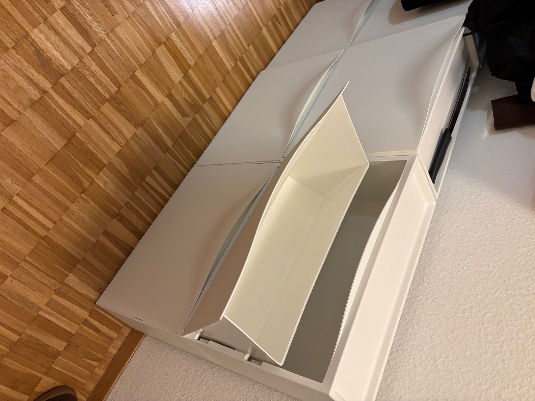 Ikea Regale: Trones IKEA – Gebraucht aus Küsnacht ZH von Tdeo 1