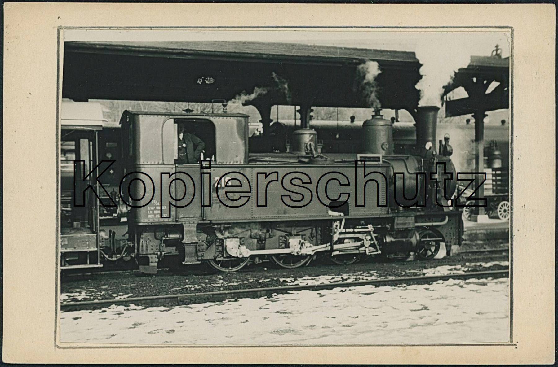 Cartoline postali: BE Interlaken - Bahnhof - Bahn – Nuovo (secondo la descrizione) da Schindellegi venduto da leecollect