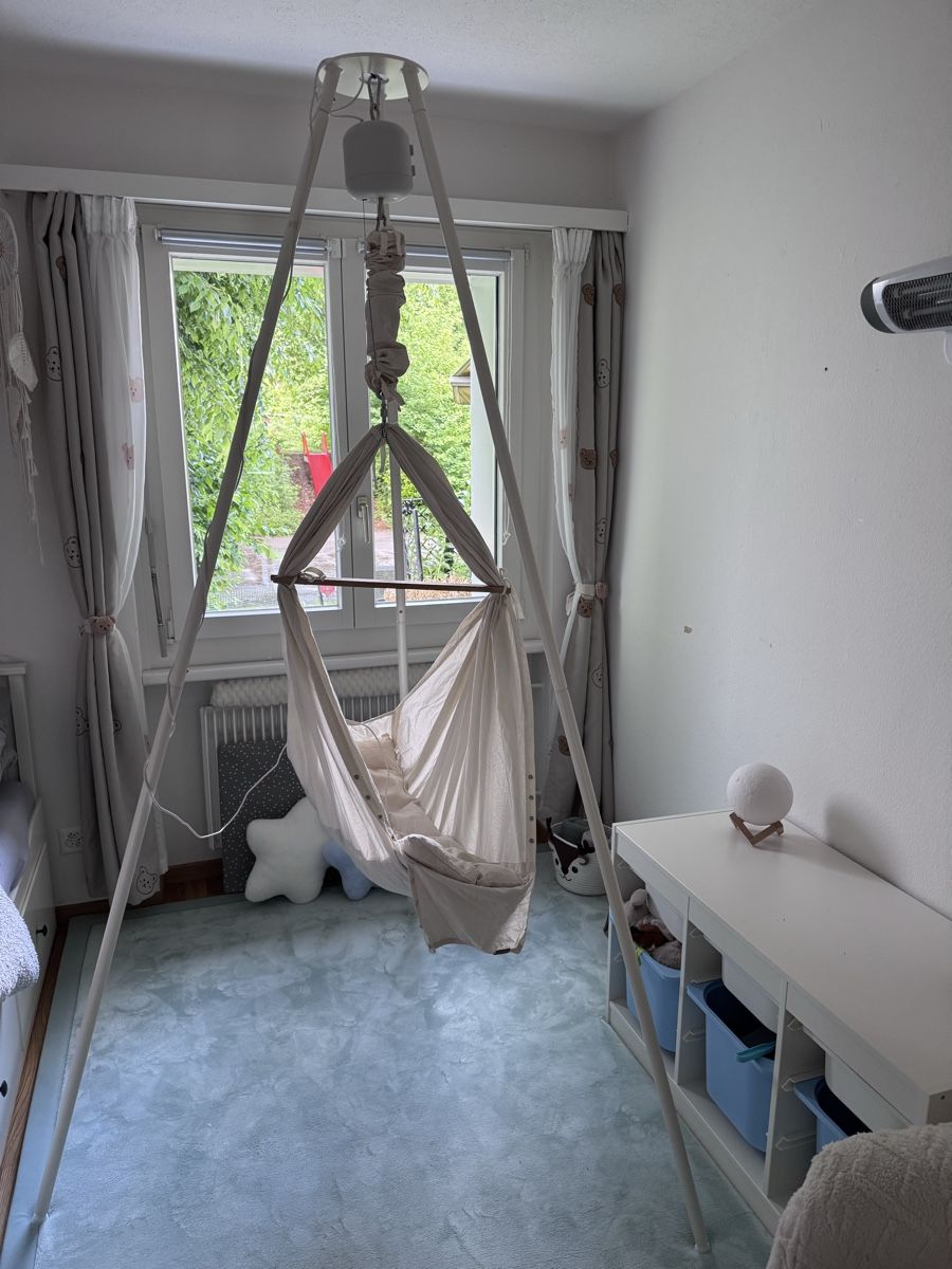 Sdraiette & Sdraiette a dondolo: MIETEN Membantu Federwiege beige – Usato da Pfäffikon ZH venduto da Lumika
