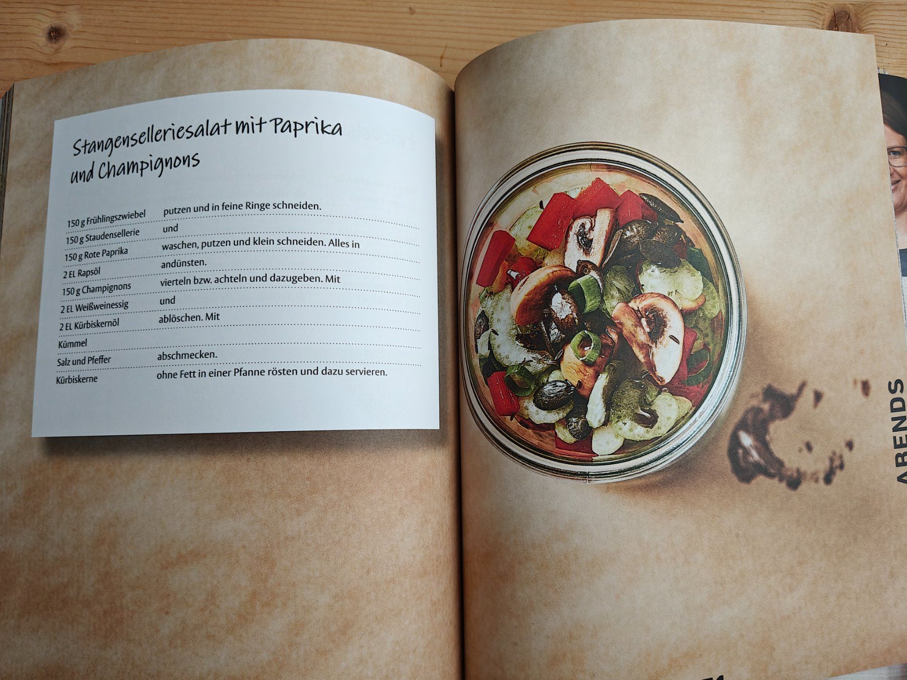Bücher: Der Ernährungskompass - Das Kochbuch / Bas Kast 2019 – Gebraucht aus Muttenz von Negnuja 3