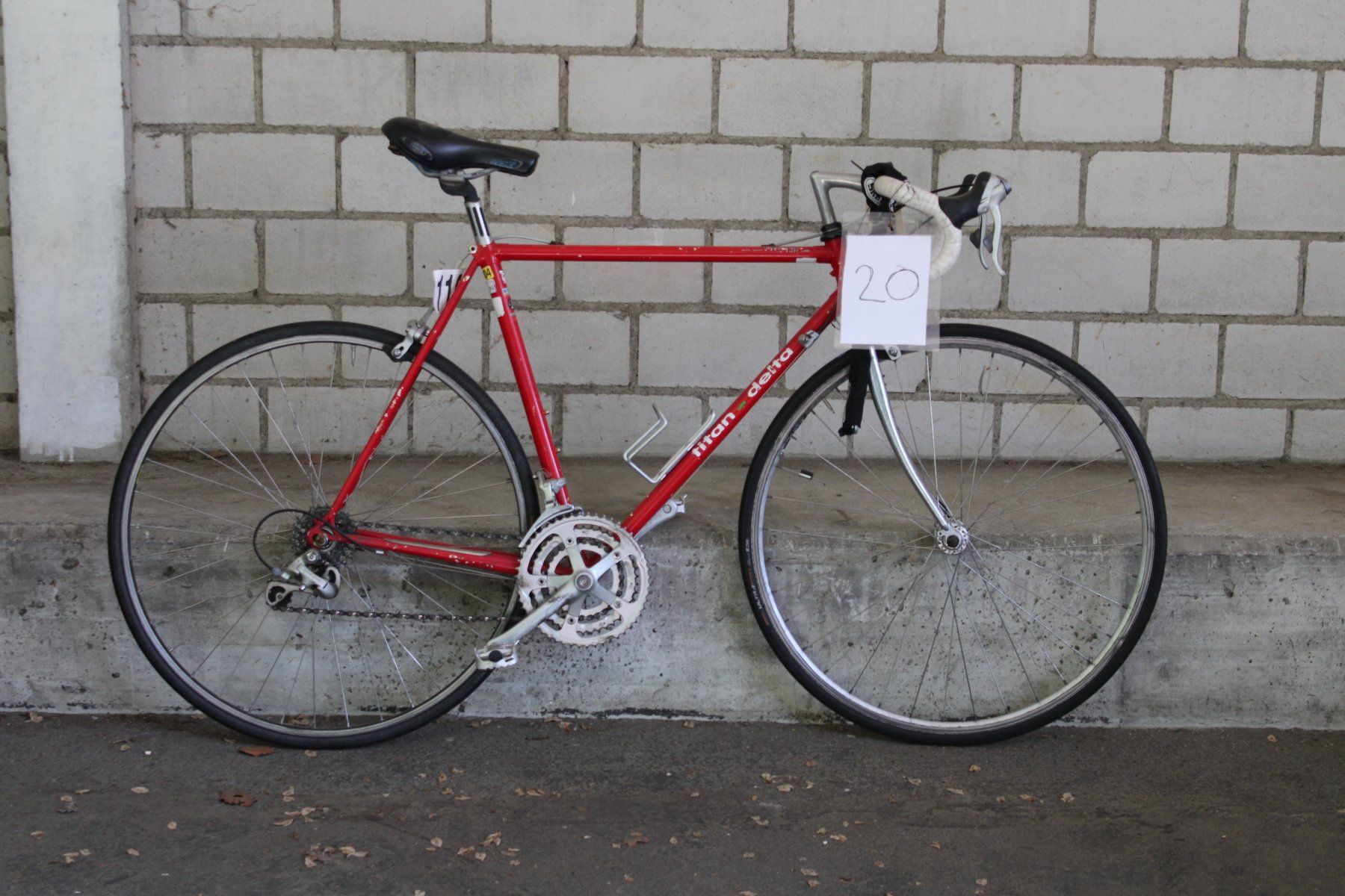 Biciclette: Velo 20 – Difettoso da Winterthur venduto da VeloordnungFundbuero