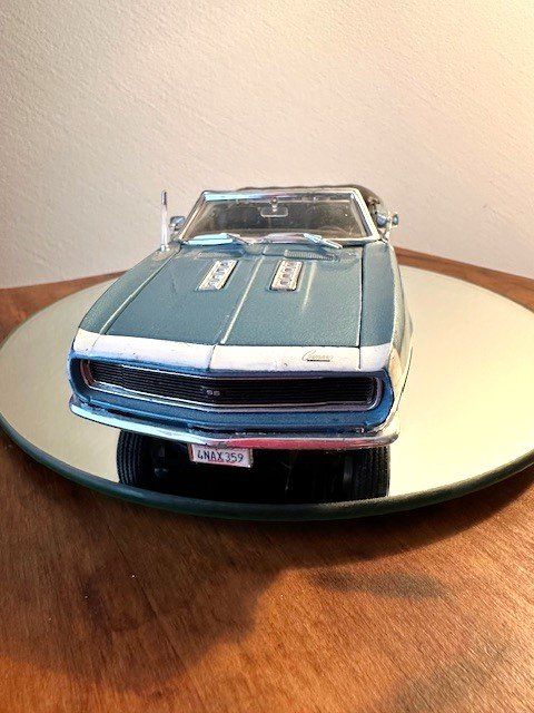 Maisto Modellini d'auto: +  1968  +   Chevrolet Camaro – Usato da Winkel venduto da zeho 1