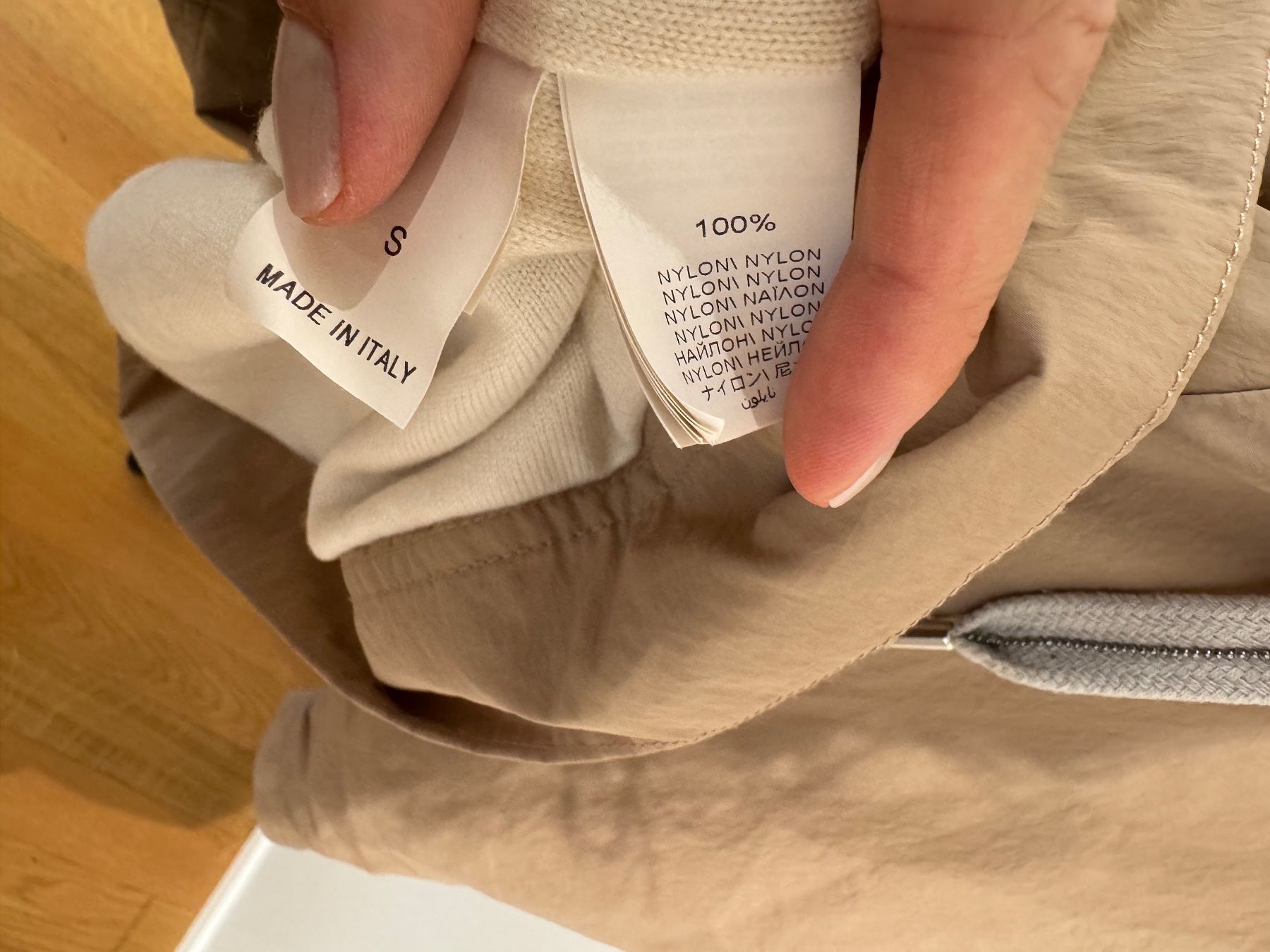 Brunello Cucinelli Giacche: BRUNELLO CUCINELLI JACKE BEIGE – Nuovo (secondo la descrizione) da Schwyz venduto da bofb 6