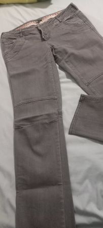 Nile Damenhose M  (wie neue ) ,Grau Vintage Look Knöpfe