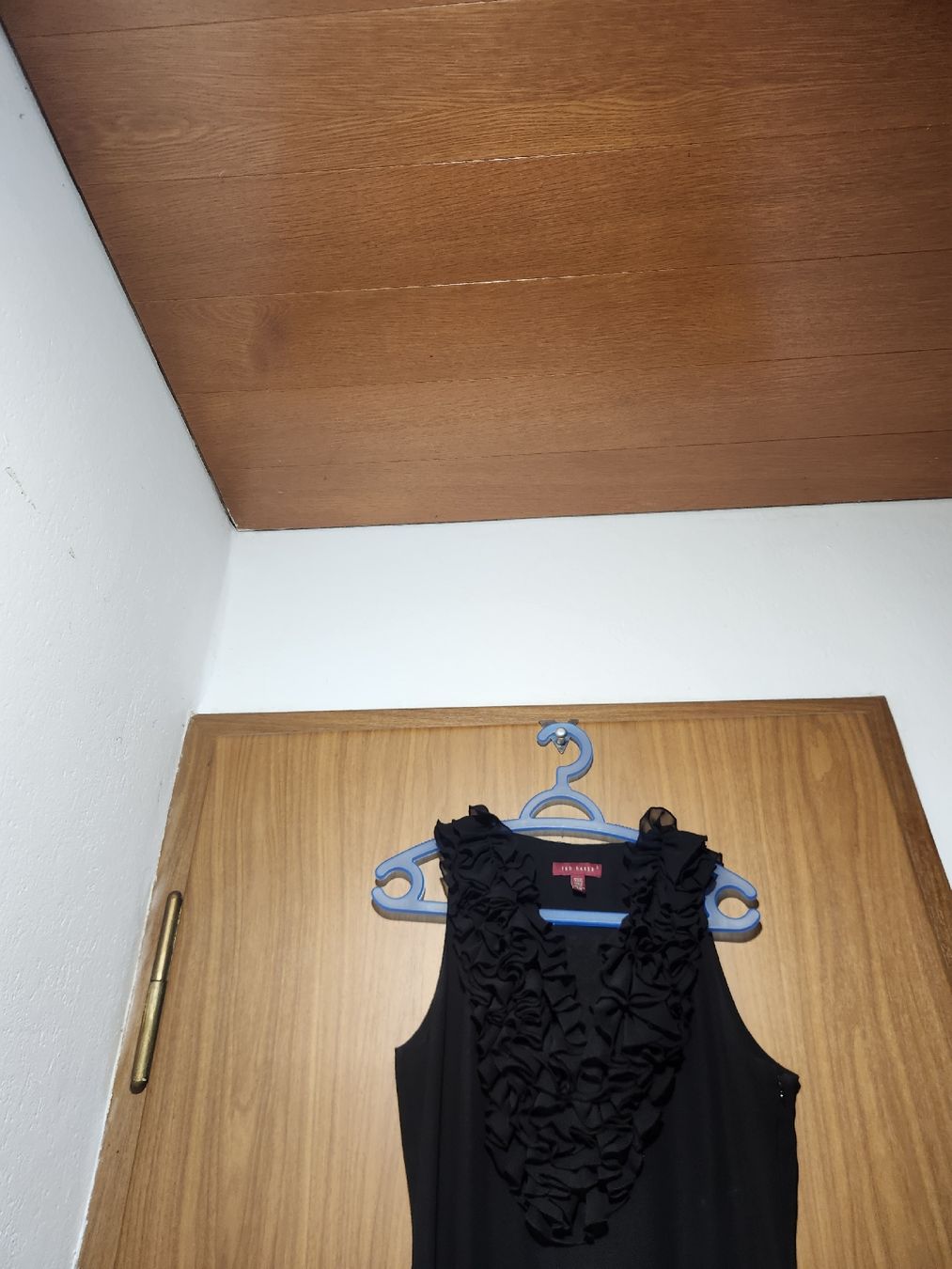 Ted Baker Kleider: Robe noire Ted Baker, taille 2, été/printemps. Volants. – Gebraucht aus Niedergösgen von Eva2410 5