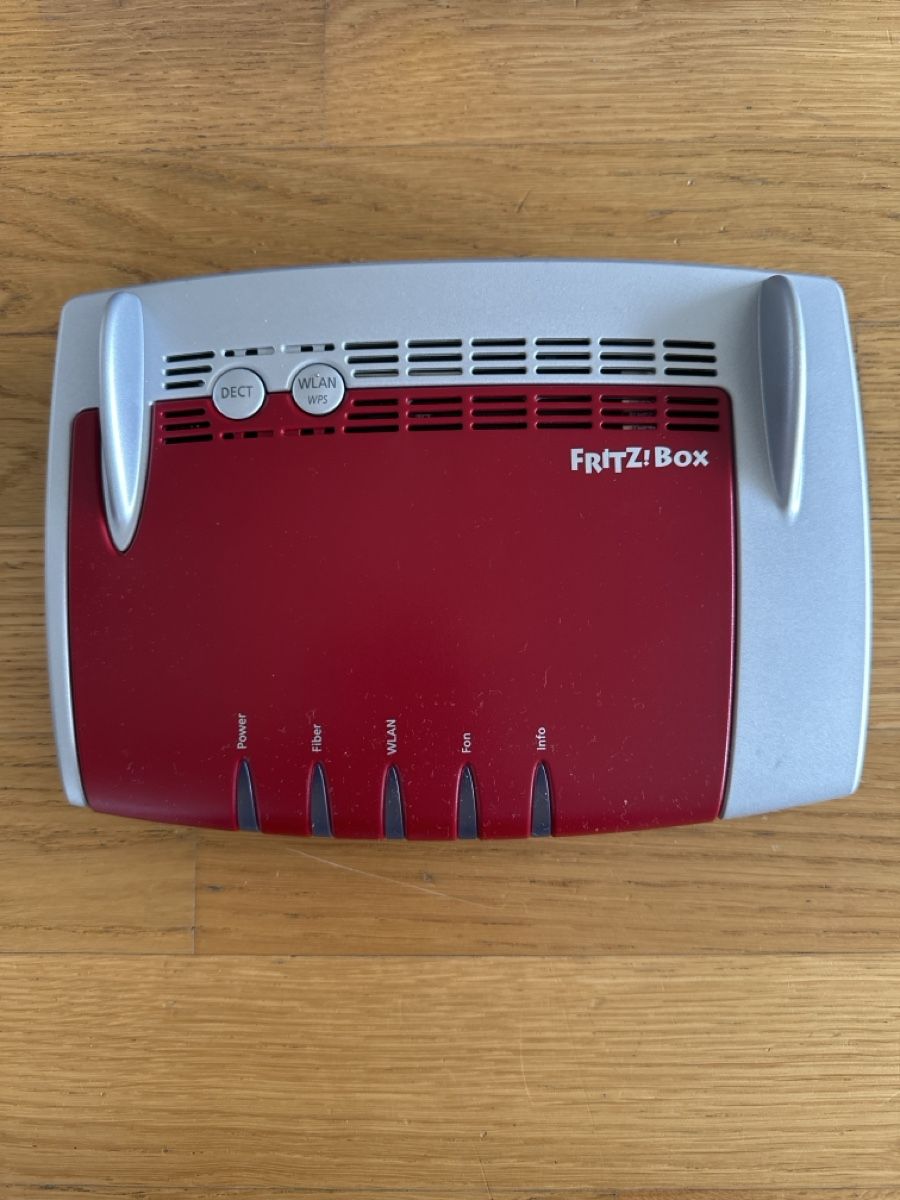 Fritz Modem & Router: Fritz!Box 5490 Fibre Optique – Usato da Zürich venduto da jul_7rv5 1