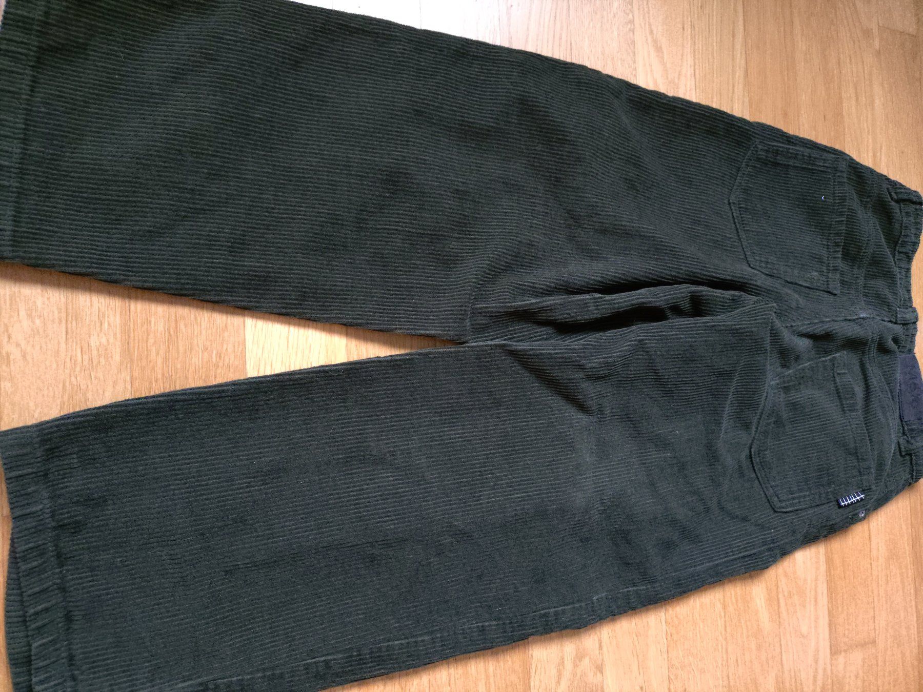 Molo Hosen: Molo AIDEN - Stoffhose - dark forest Gr. 146 – Neu (gemäss Beschreibung) aus Bottmingen von Malina_Outlet 3