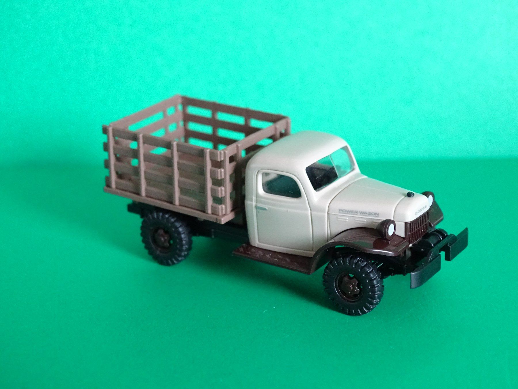 Busch Modellini d'auto: Dodge Power Wagon von Busch 1/87 – Nuovo e nell'imballaggio originale da Bretzwil venduto da Meex 1