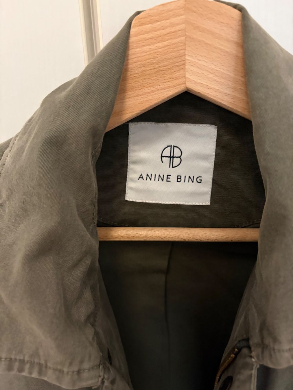 Anine Bing Jacken: Anine Bing jacket – Gebraucht aus Meyrin von Monaval 3