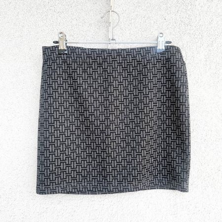 FOREVER 21 Mini Jupe Grise & Noire - Taille M (taille petit)