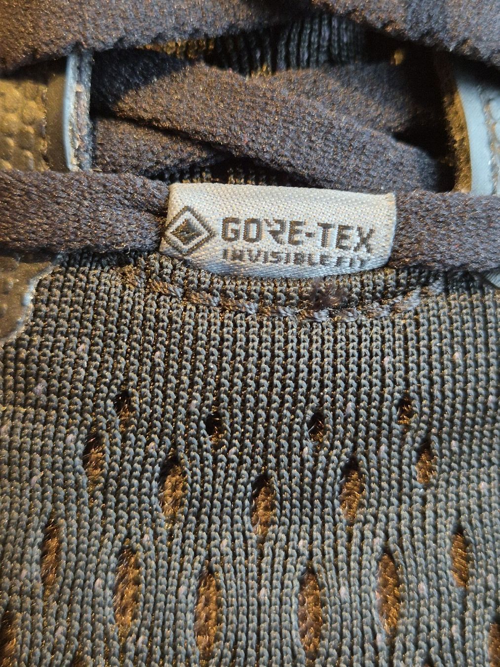 Brooks Damenschuhe: Brooks Ghost 16 GTX, Grösse 37,5, schwarz, neu – Neu (gemäss Beschreibung) aus Baar von Bigs1 8