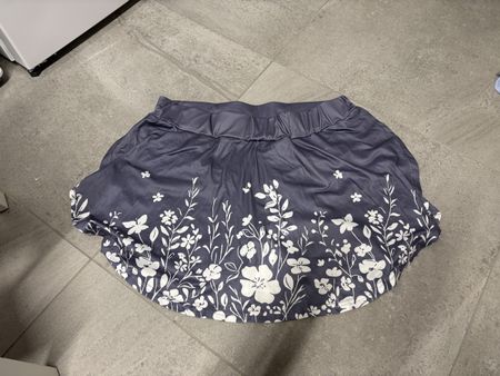 Jupe short stretch 44 neuf