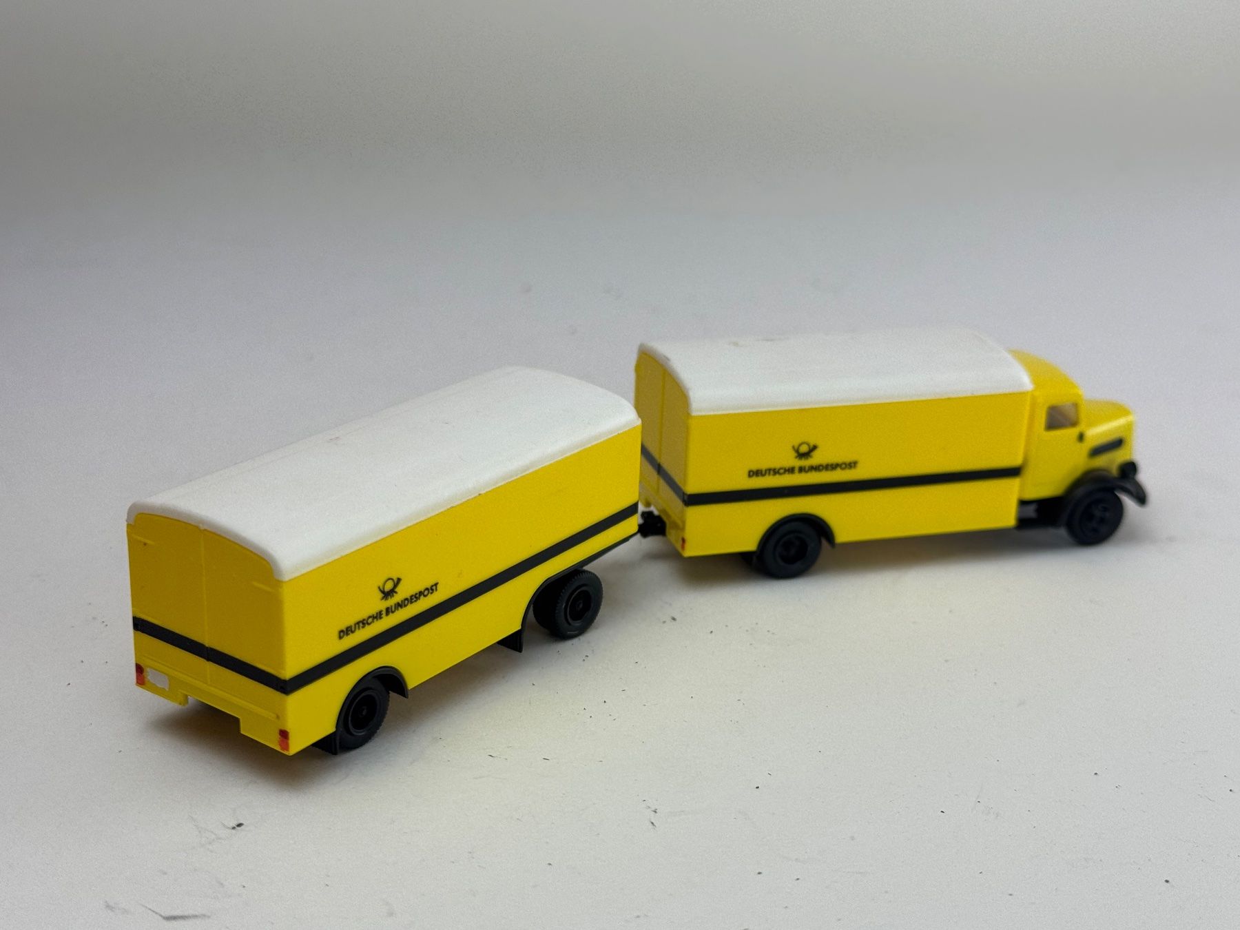 Albedo Modellini d'auto: GB5- Albedo MAN Post Koffer Lastzug – Usato da Elm venduto da Wikmtz 1