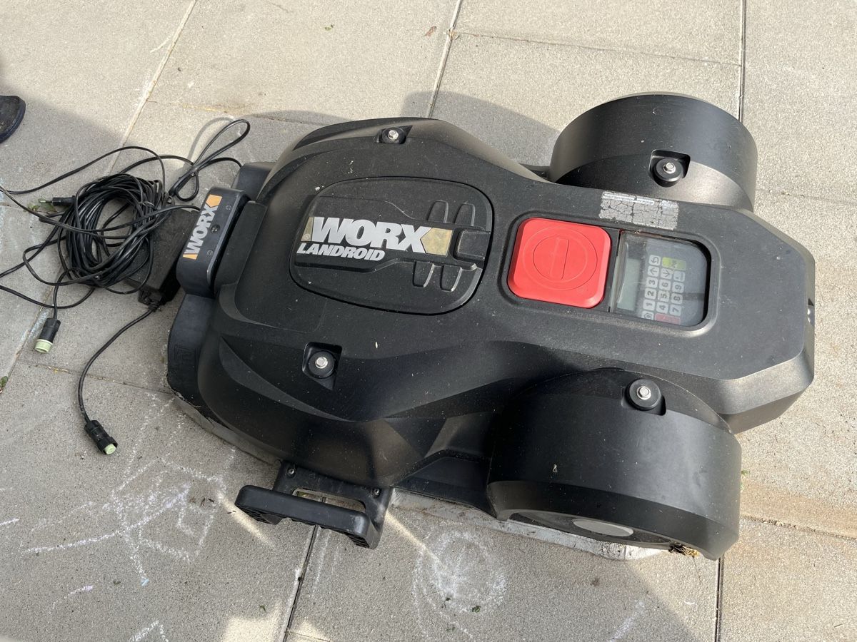 Worx Tondeuses à gazon: Mähroboter Worx Landroid – D'occasion à Kaiseraugst par TobiWanKenobi92
