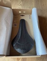 Fizik Tempo Aliante R1 Adaptive 3D Sattel