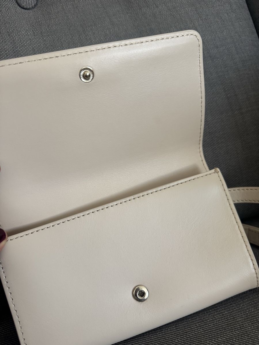 Borse da donna: Beautiful Escada Handbag – Usato da Paradiso venduto da lif_kwq8 1