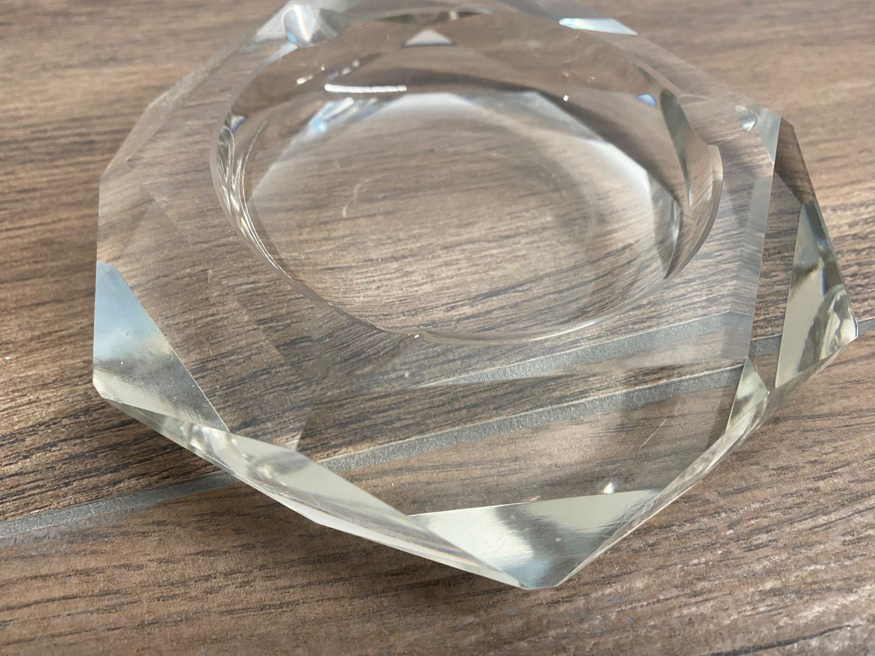 Cendriers: Aschenbecher aus Glas transparent Diamantform – D'occasion à Pratteln par a23_j2gs 1