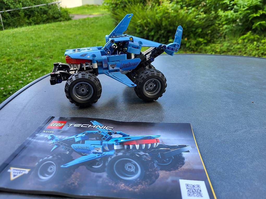 Lego Kit di costruzioni: Lego Technic Monster Jam 42134 – Usato da Adliswil venduto da Swiss_Coolio 2