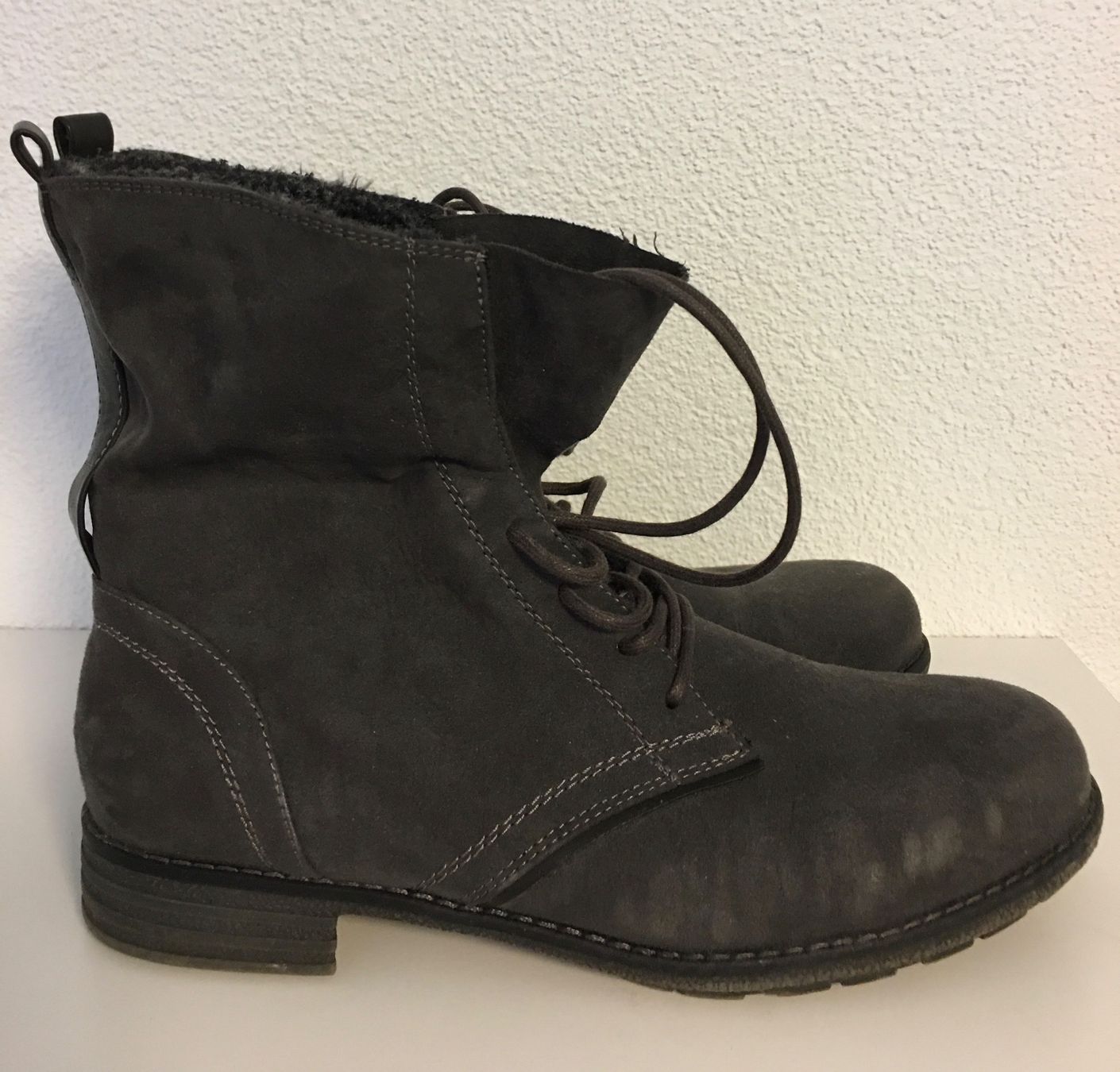 Scarpe da donna: Schuhe Grösse 41 – Usato da Einsiedeln venduto da sterngucker03 1