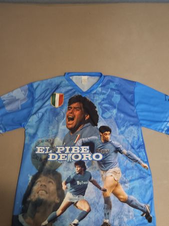 Mega seltenes Maradona Napoli Trikot, Top Zustand, Grösse M