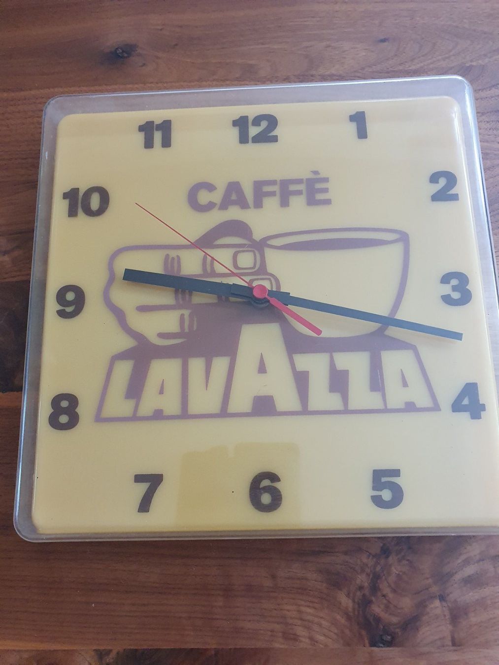 Kaffeemaschinen & Espressomaschinen: Caffe Lavazza    Uhr Vintage – Gebraucht aus Basel von M2 5
