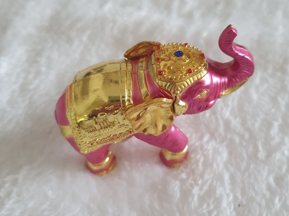 DECOMELODY Kristall Elefantenfigur - Elegante Tischdekoration Für Wohnzimmer & Büro