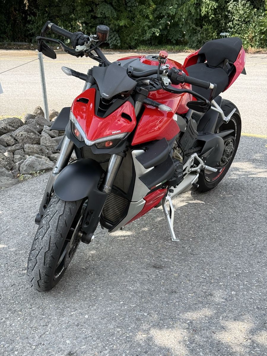 Ducati Strasse: Ducati streetfighter v4 – Neu (gemäss Beschreibung) aus Wängi von hulk1971 1