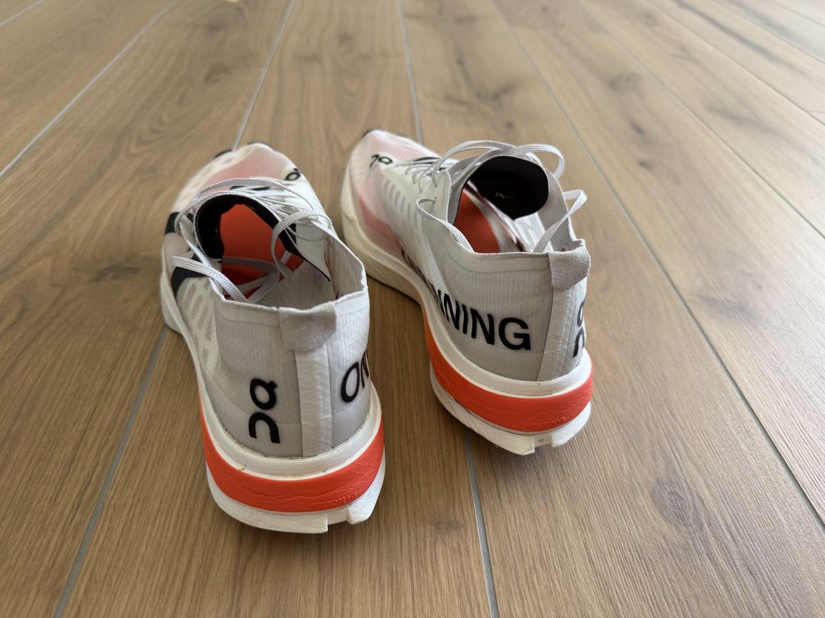On Herrenschuhe: ON Cloudboom Strike - 43 - gebraucht – Gebraucht aus Ermenswil von takethisitem 2