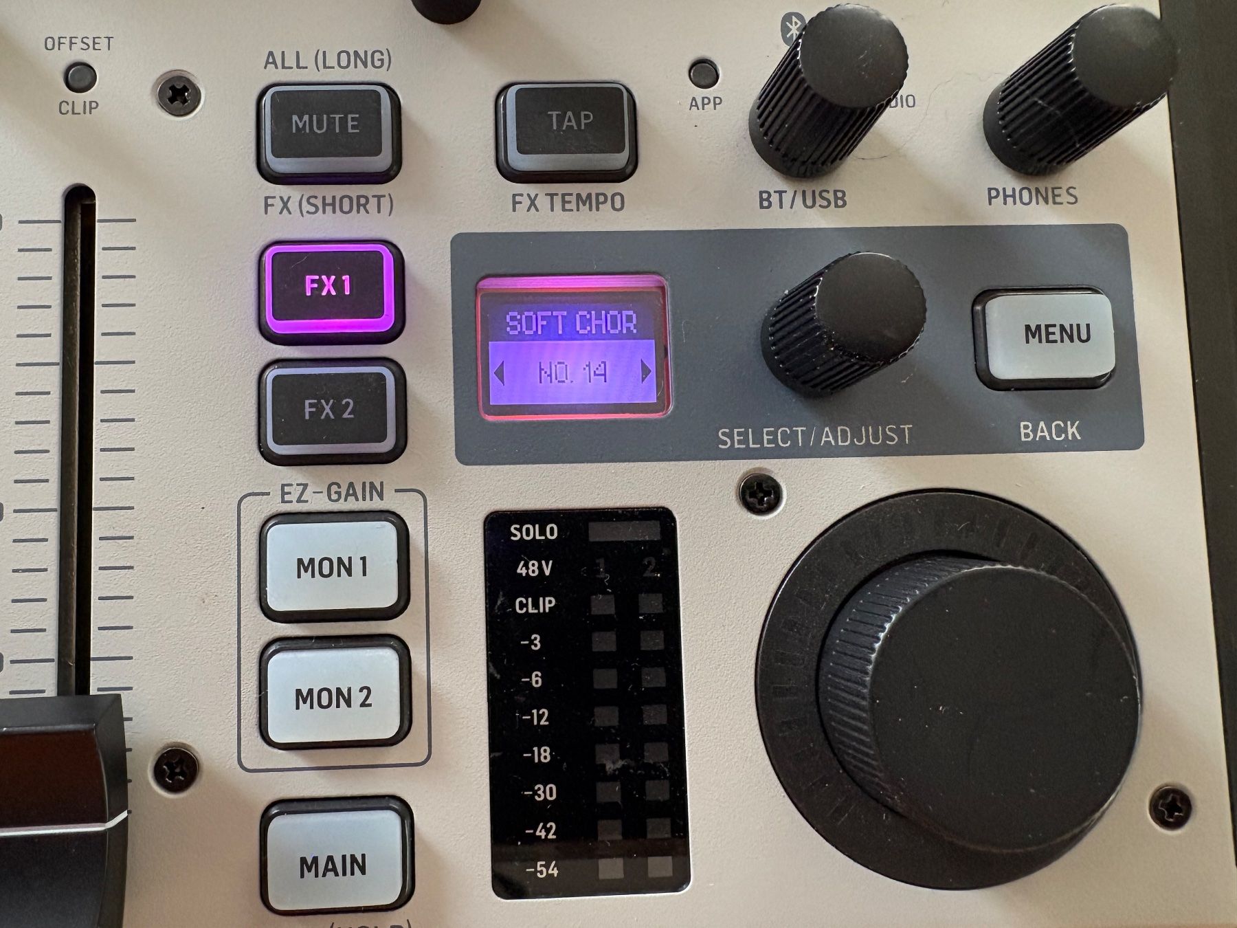 Behringer Console di mixaggio: Behringer FLOW 8 - Mixage numérique Bluetooth - USB – Usato da Prilly venduto da fju_78ry 7