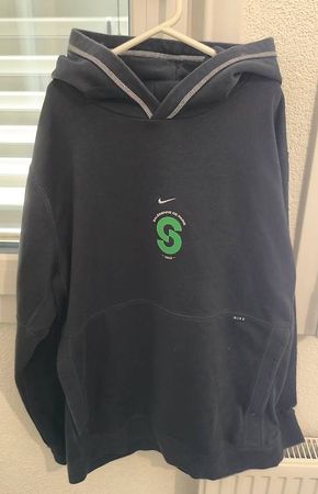 Nike Kapuzenpullover Salésienne de Paris - Größe L 