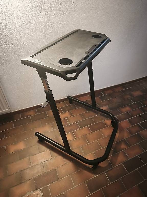Tavoli: Wahoo Desk- Tisch  – Usato da Balsthal venduto da GravelDudz 3