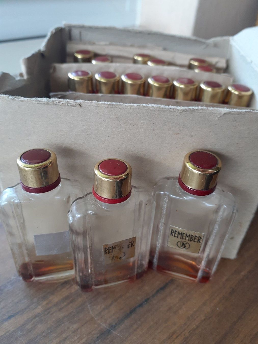 Flaconi: Parfum Flacons Sammlung – Usato da Mörschwil venduto da antiksalon 4