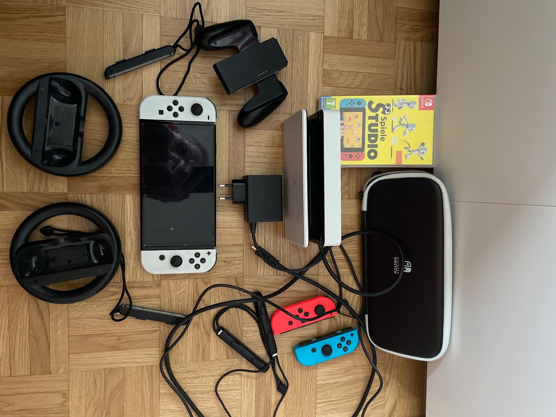 Nintendo Console: Nintendo Switch 1 weiss OLED – Usato da Uster venduto da ste_779m 3