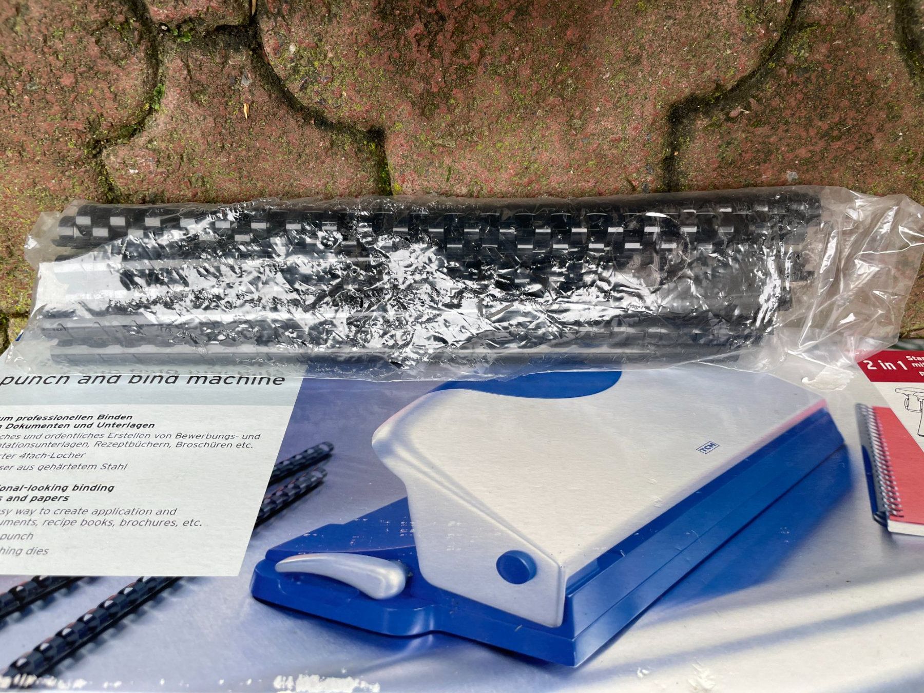Bindegeräte: TCM Stanz- und Bindegerät – Gebraucht aus Egnach von Jet700 2