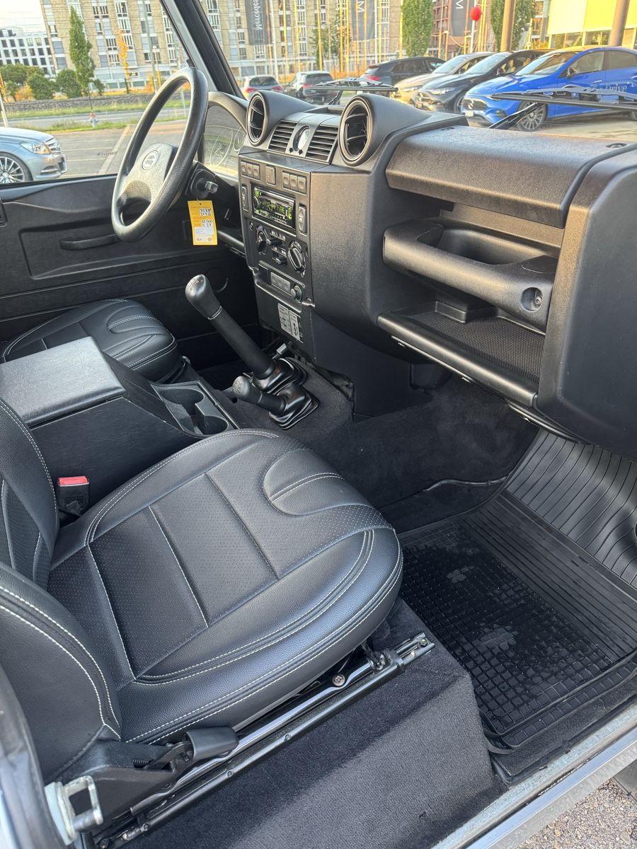 Land Rover Autos: LAND ROVER Defender 90 – Gebraucht aus Zuzwil SG von jer_g6r2 5