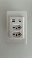Steckdose mit USB und Typ-C neu