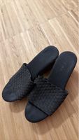 Schwarze Adilette Badeschlappen, Grösse 8,5