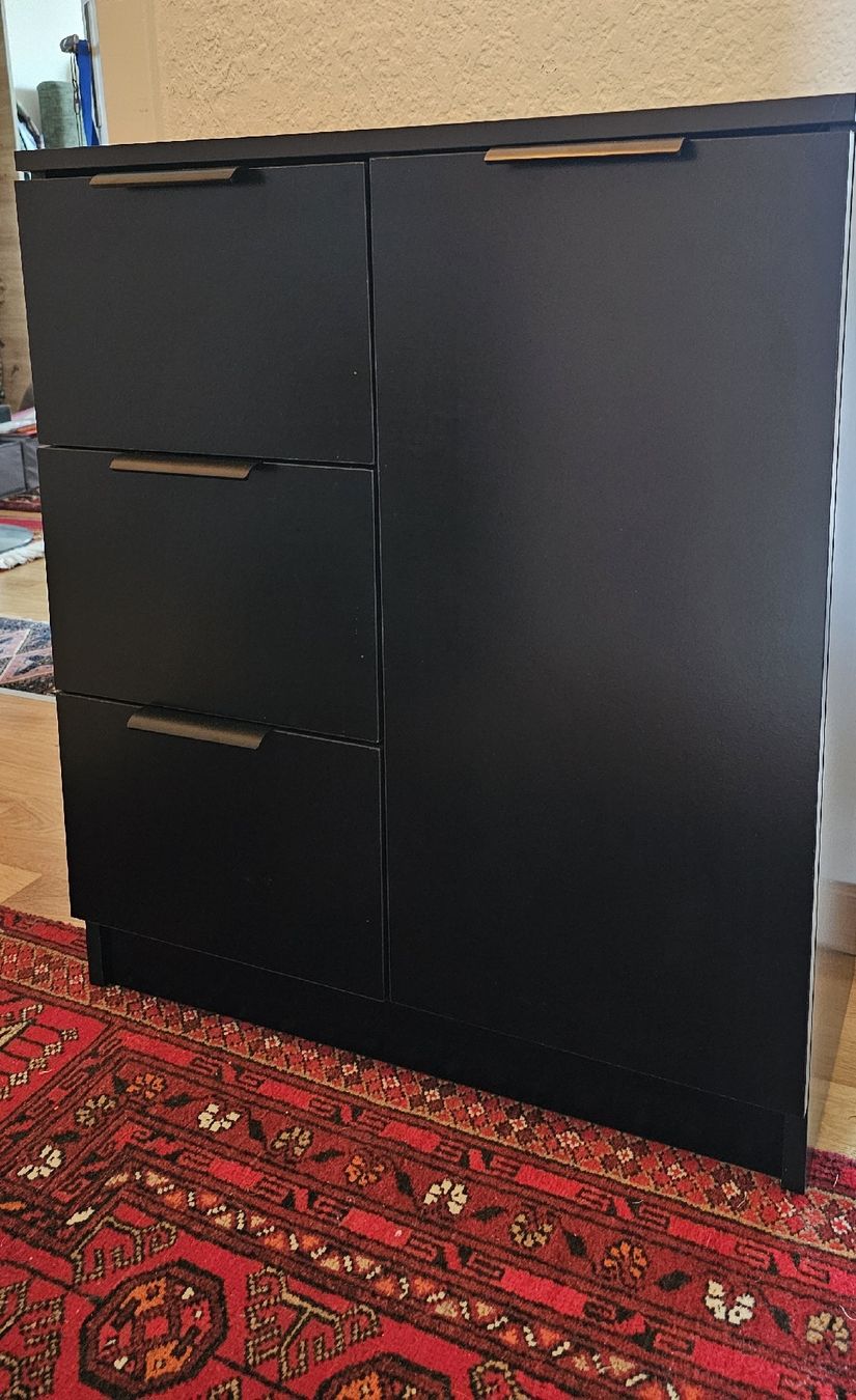 Cassettiere: Kommode schwarz mit 3 Schubladen und 1 Tuer – Nuovo (secondo la descrizione) da Zürich venduto da prontoxxx 1