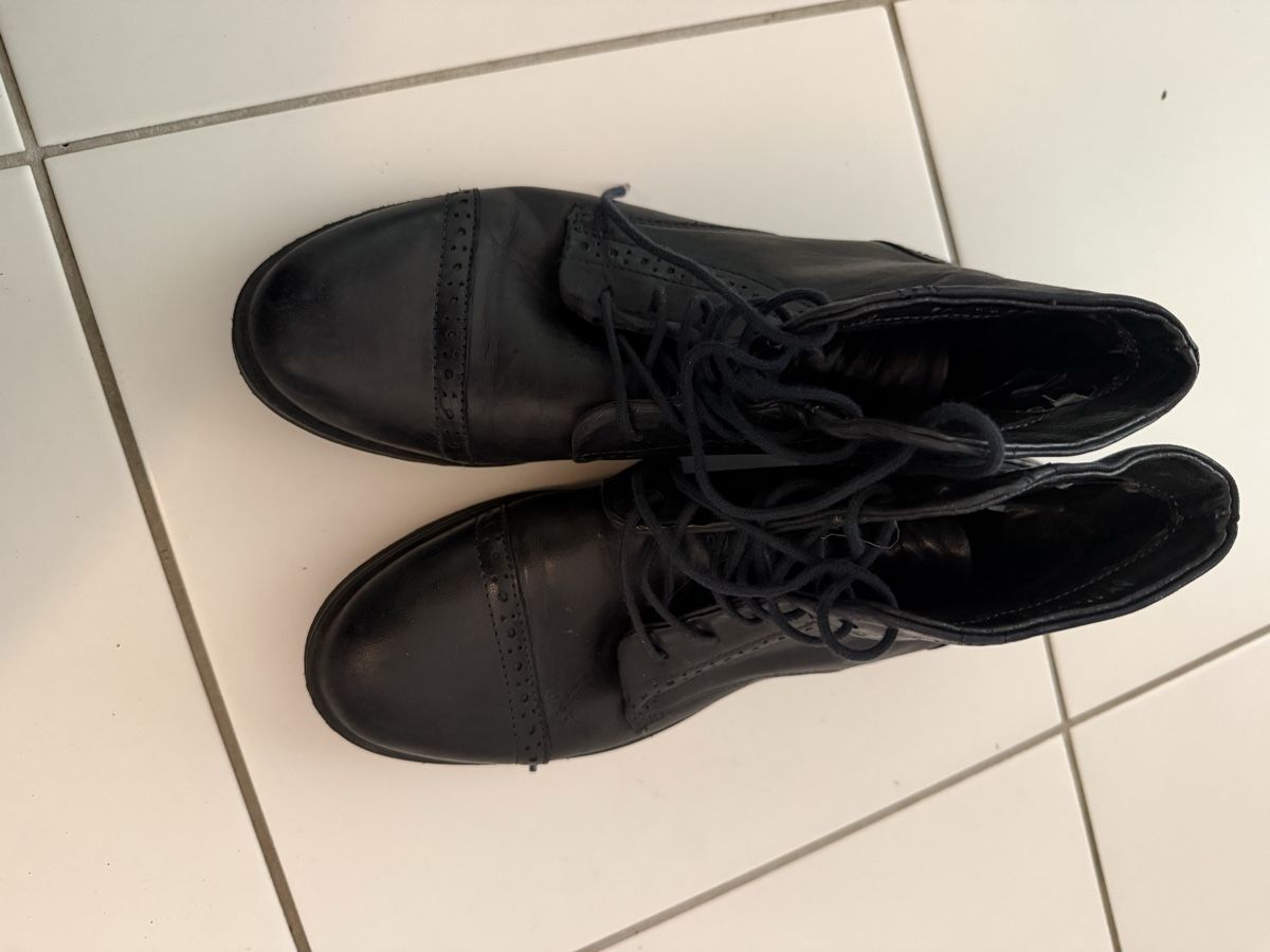 Scarpe da donna: Chic dark blue Leather Lace-Up Boots Size 36 – Usato da Riehen venduto da abo_h2tz