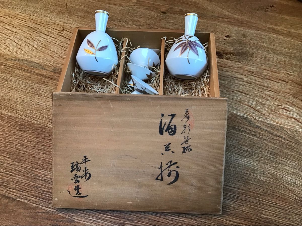 Bevande alcoliche: Sake Geschirr Set – Usato da Rodersdorf venduto da trueegg