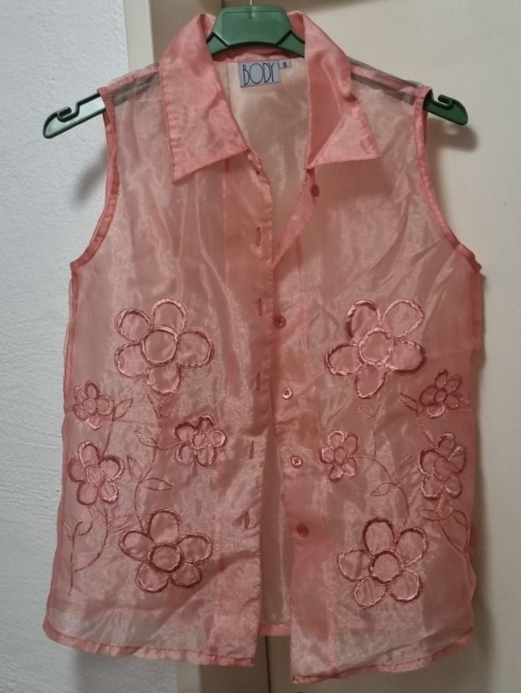 Camicette: Bluse , bestickt,  Gr. S – Nuovo e nell'imballaggio originale da geroldswil venduto da Gumball1