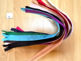 Reissverschlüsse   12 Stk 40cm     spiral    neu