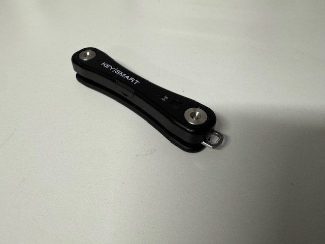 Keysmart iPro schwarz mit Apple Find My Device Funktion (Neu (gemäss