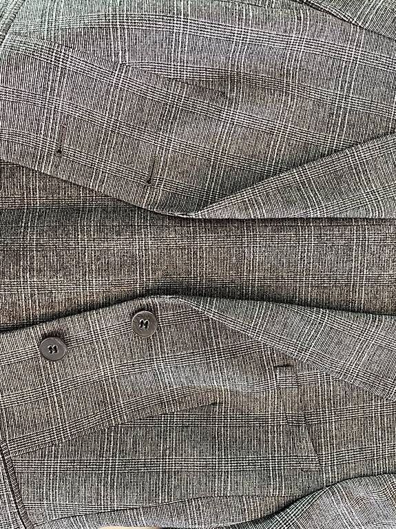Completi & Tailleur: Tailleur Hugo boss taille 38 – Usato da Genève venduto da m10_t92f 1
