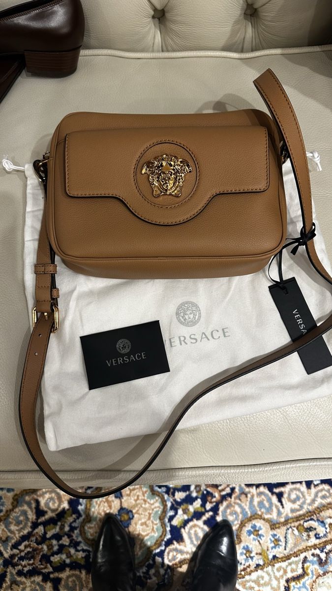 Versace Sonstige Kleidung & Accessoires: Versace Kamera Tasche neu – Neu und originalverpackt aus Lachen SZ von HelvetiaLuxury 5
