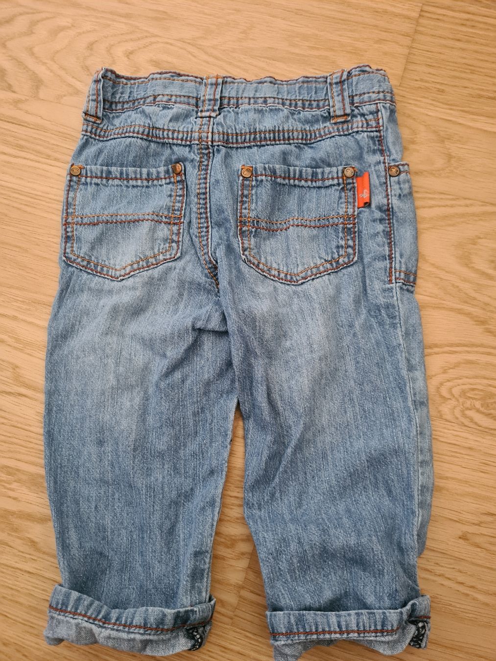 Hosen: Jeans Kinder hellblau Grösse 12 Monate gebraucht – Gebraucht aus Horw von Mirii91 1