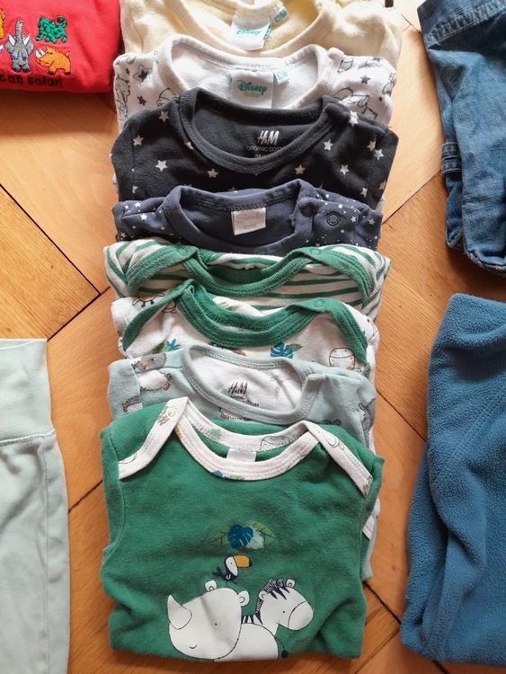 Ensembles coordonnés: Kleiderpaket Baby Gr. 68, sehr guter Zustand, 62 Teile – D'occasion à zürich par weissingerk 3