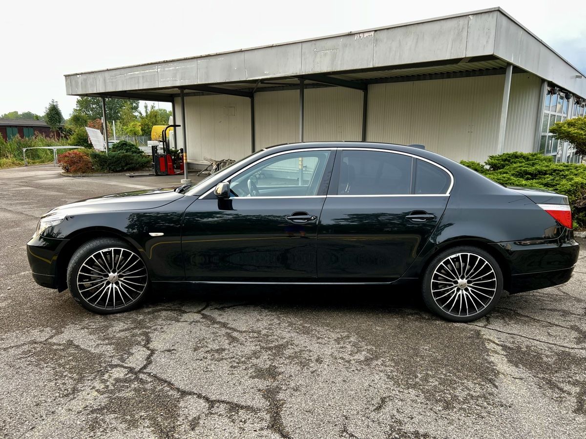 BMW Automobili: BMW 525d Limousine schwarz – Usato da Zürich venduto da Nopipo 1