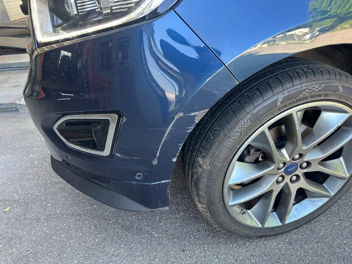 Ford Autos: Ford Edge 2.0 TDCi 4x4  – Defekt aus Wängi von sam_w72c 4