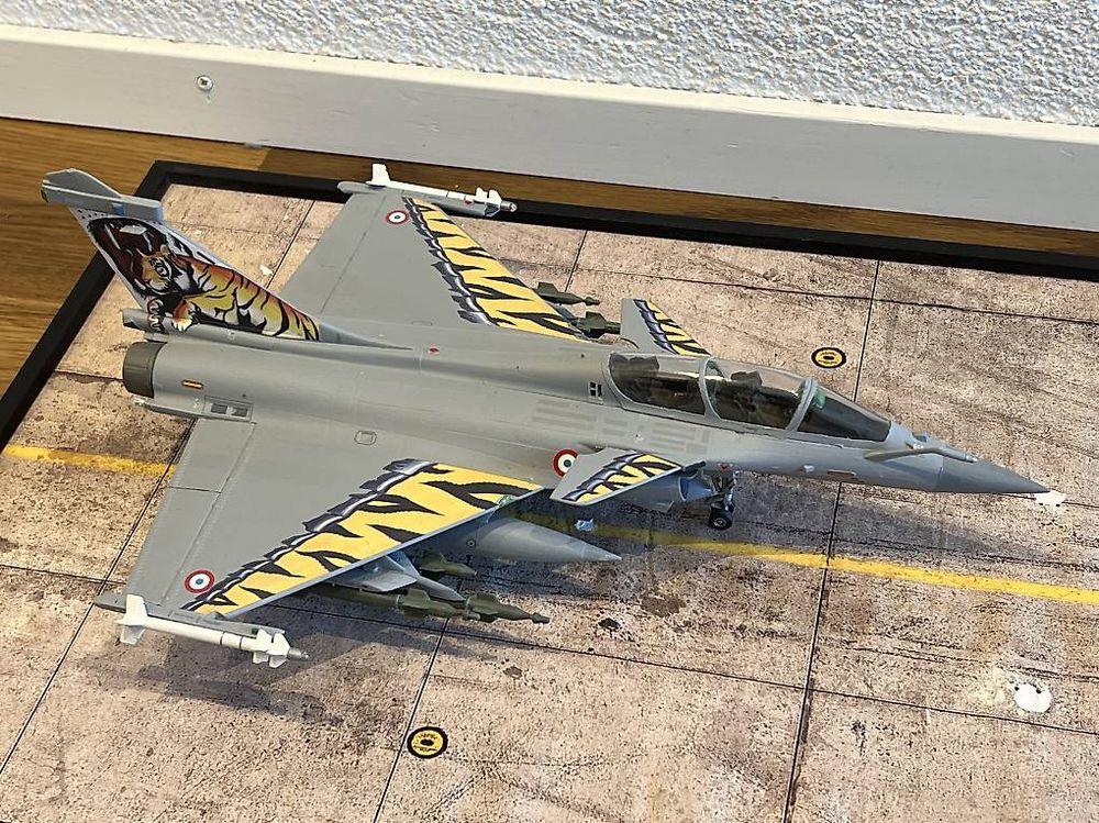 Revell 1:48 Dassault Rafale B (Gebraucht) in Toffen für CHF 10 – nur ...